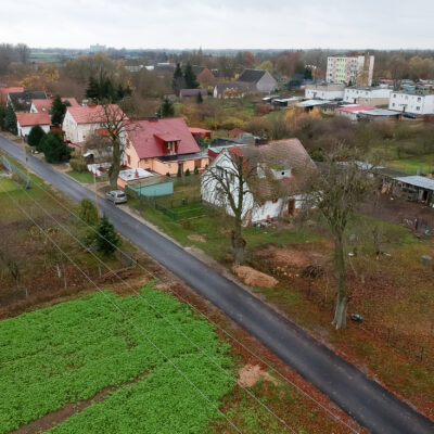 Ujęcie drogi w Bronowicach wykonane z drona