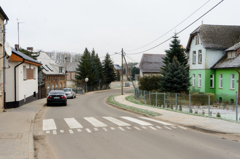 Spowalniacz i chodnik przy ulicy PCK – 33 tys. zł. 